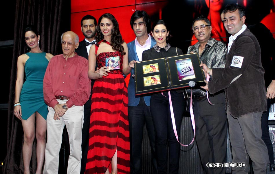 Karisma Kapoor launches music of Karle Pyaar Karle