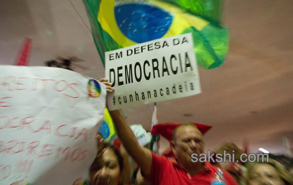 Brazzil key political figures face corruption charges