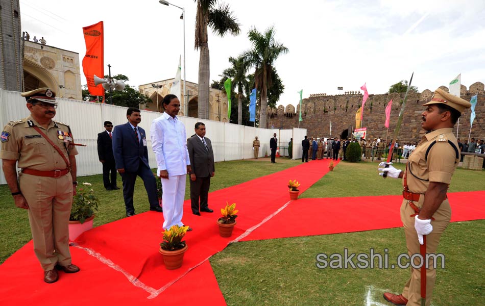 Telangana CM KCR Independence Day Golkonda - Sakshi