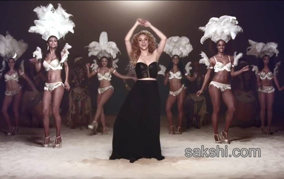 Shakira s la la la song images - Sakshi