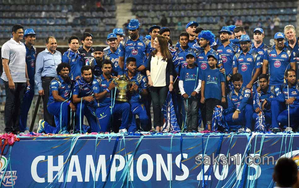 mumbai indians team celebrations