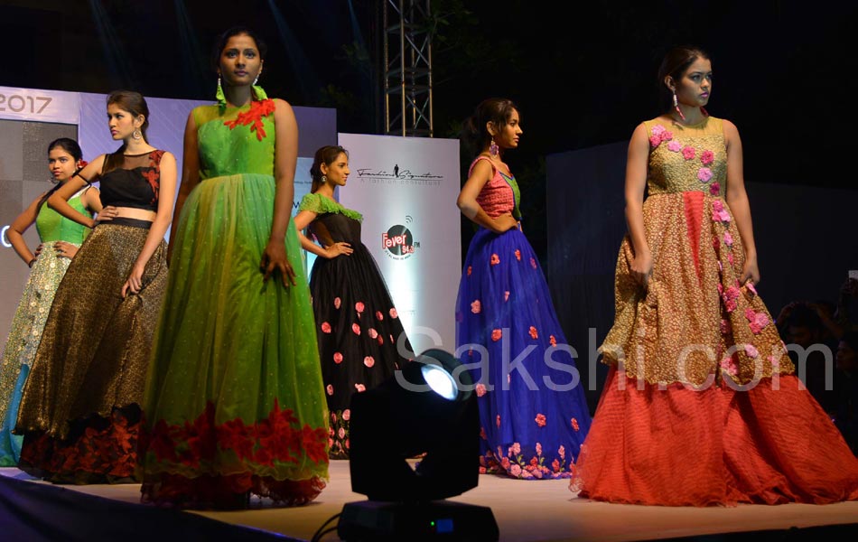 Nift fashion show hyderabad - Sakshi
