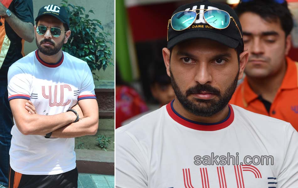Yuvraj Singh spends time with cancer afflicted children