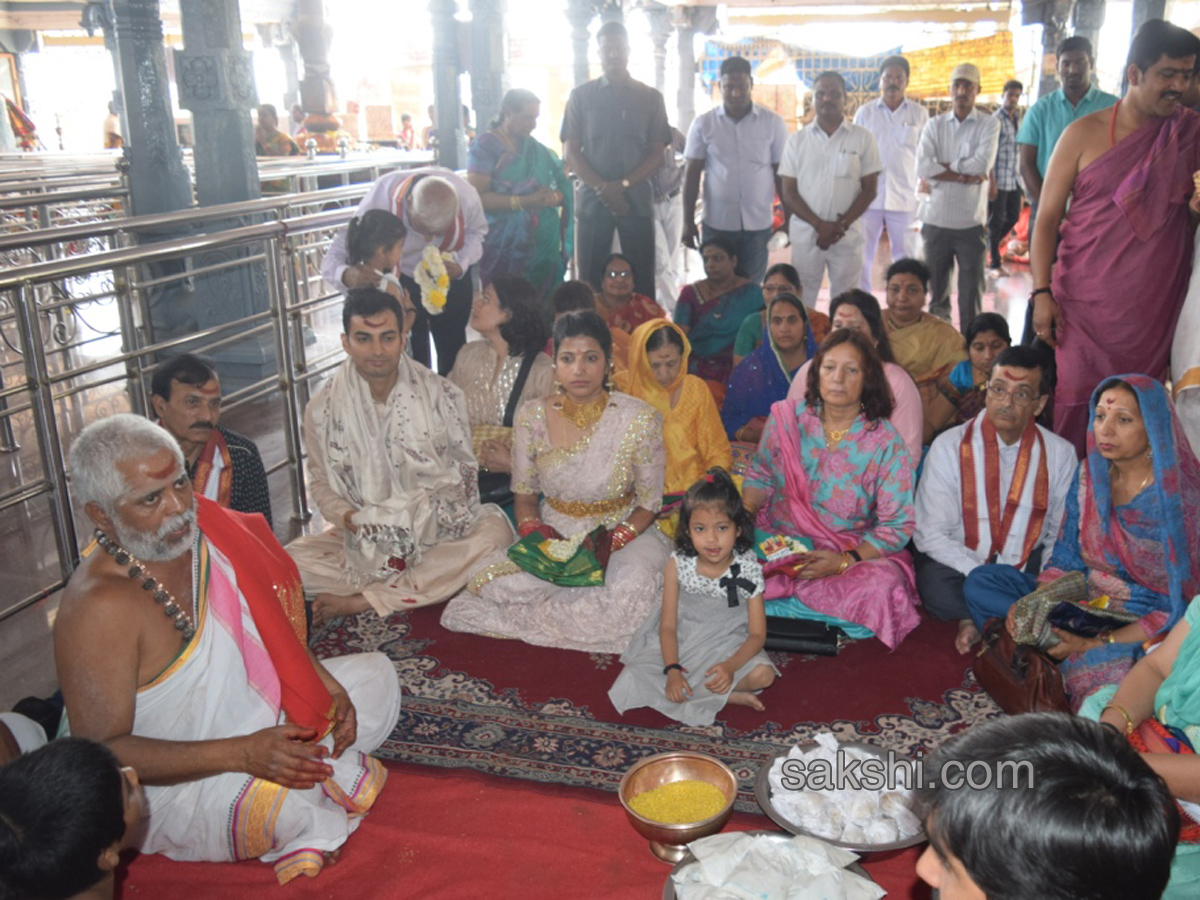 Warangal Collecter Amrapali gets married to Sameer Sharma IPS - Sakshi