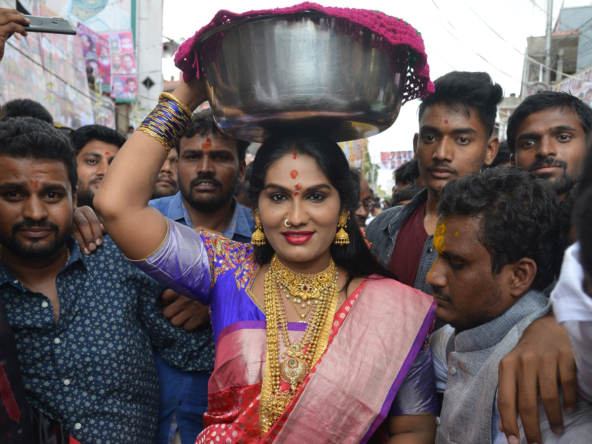 Lal Darwaza Bonalu Celebrations Photo Gallery - Sakshi