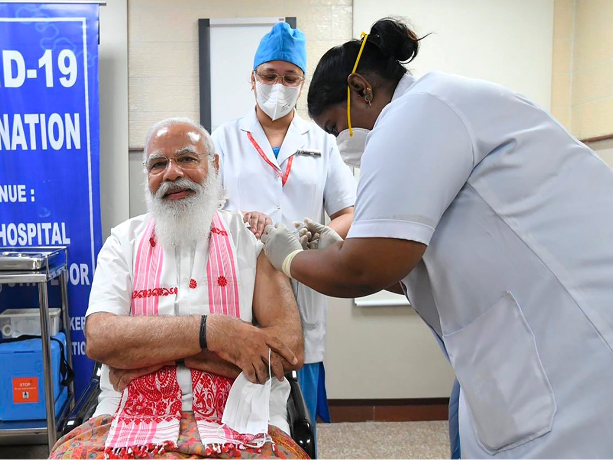 The second stage of corona vaccination Photo Gallery - Sakshi