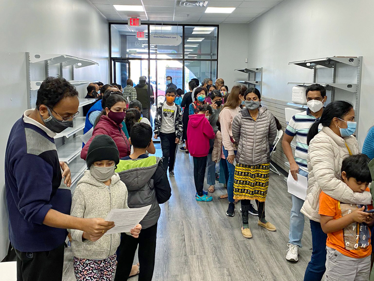  Telugu Association of North America Conducted Covid Vaccination Drive in Dallas PHoto Gallery - Sakshi