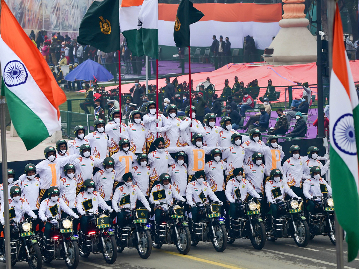 Dress rehearsal in full force at Rajpath Photo Gallery - Sakshi
