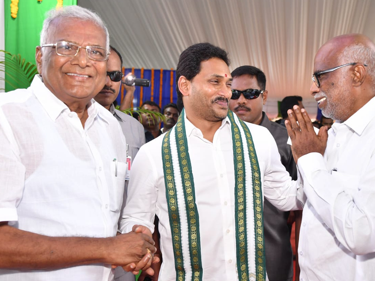 CM Jagan Attends public meeting In Venkatapalem Photo Gallery - Sakshi