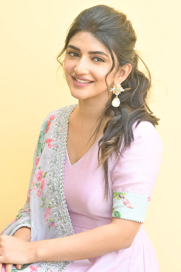 Actress Sreeleela Latest Stunning Looks Photos - Sakshi
