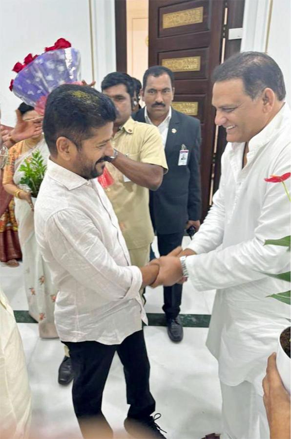 Azharuddin Meets Telangana CM Revanth Reddy And ministers - Sakshi