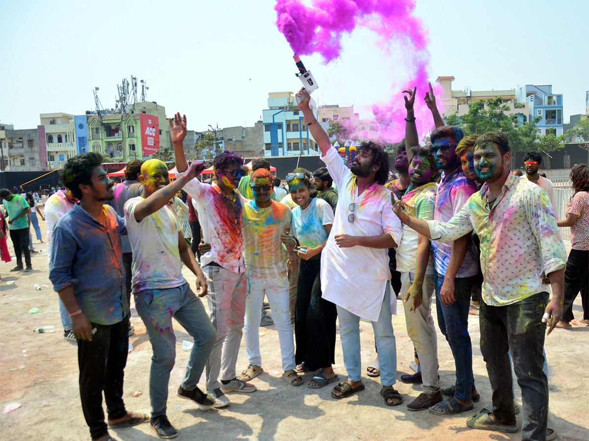 Holi 2024 Celebration in Hyderabad Photos - Sakshi