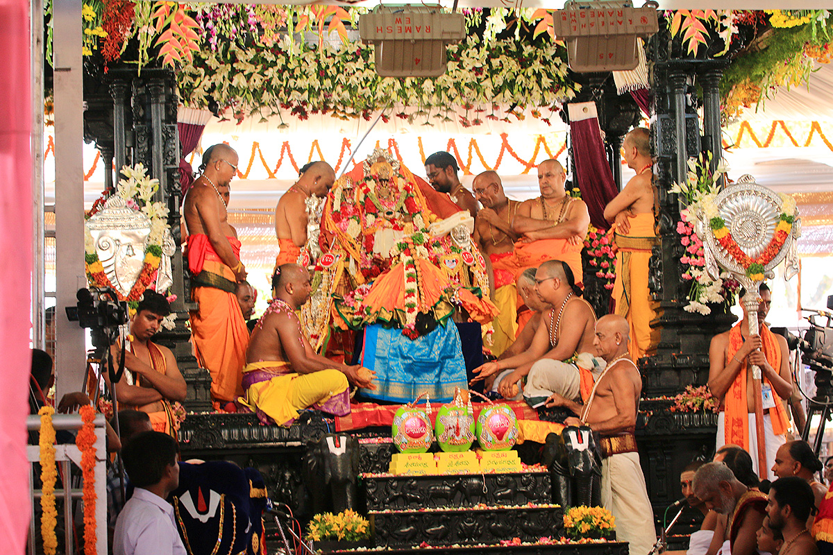 Sri Rama Navami Festival In Bhadrachalam - Sakshi
