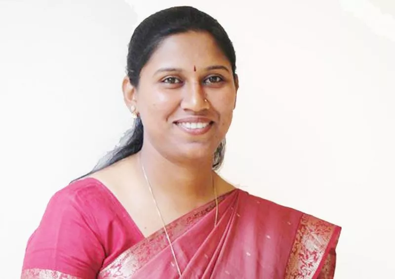 farmer dsp anupama shenoy is starting new political party
