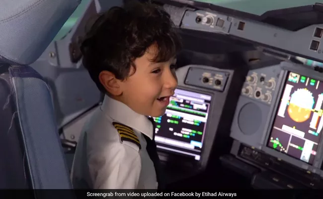 This Lucky 6-Year-Old Was 'Pilot' For A Day - Sakshi