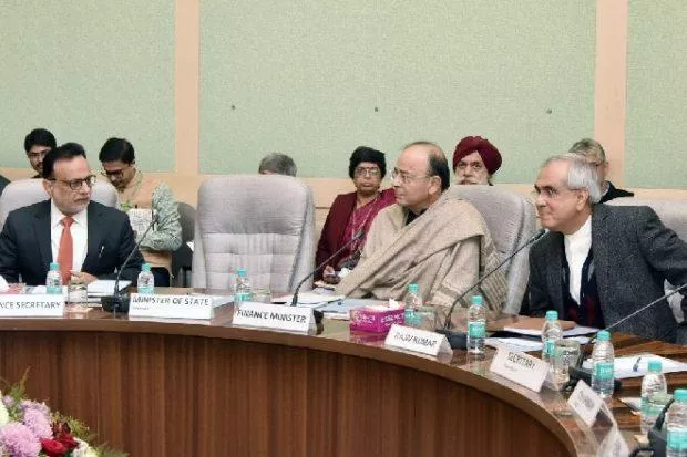 Arun Jaitley holds pre-budget consultation meeting with economists - Sakshi