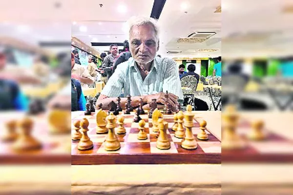  KSRM Raju top place in Bishan singh memorial chess tournament - Sakshi