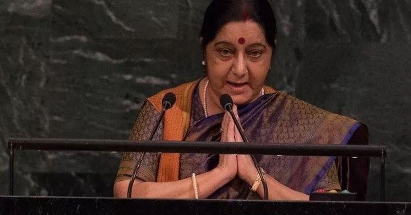 Sushma Swaraj blocks some Twitter users who criticised her - Sakshi