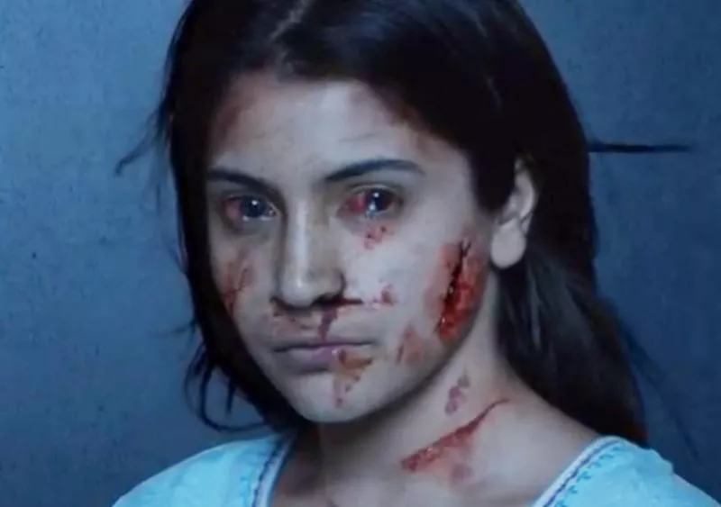 Anushka Sharma’s scars in ‘Holi With Pari’ will give you goosebumps - Sakshi
