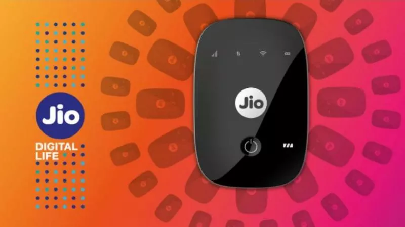Reliance Jio new offer gives benefits worth Rs 3595 with JioFi - Sakshi