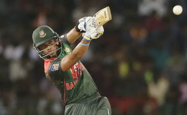 Shabbir fifty helps bangladesh to 166 runs  - Sakshi