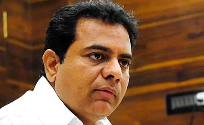 KTR Convoy Vehicle Mets With A Road Accident - Sakshi