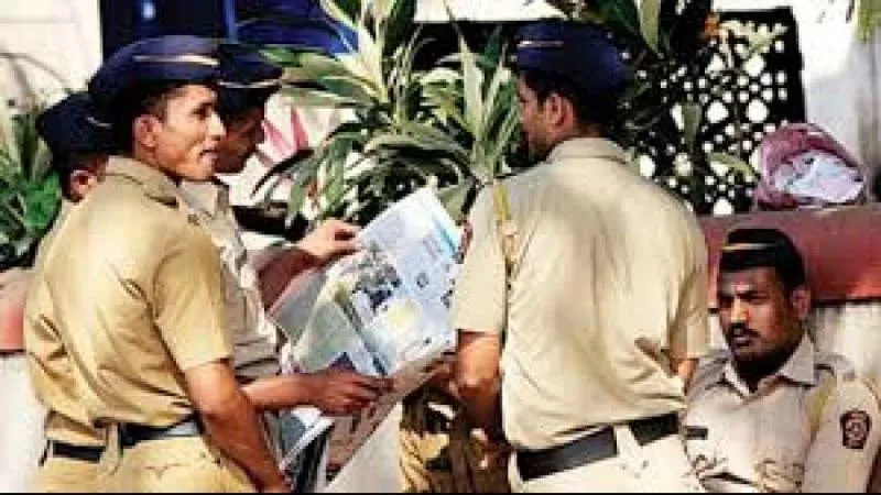 Mumbai Police Constable Seeks Government Permission For Begging - Sakshi