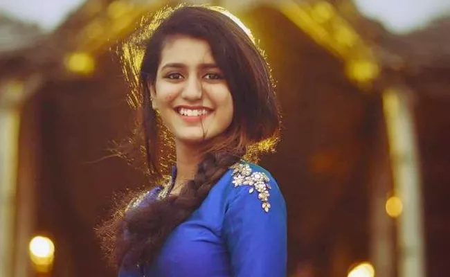 Priya Varrier signs To Rs 1 Crore Deal for A National Commercial - Sakshi