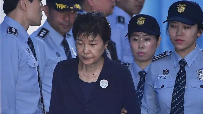 Former South Korean Former President Sentenced To Eight Years in Prison - Sakshi