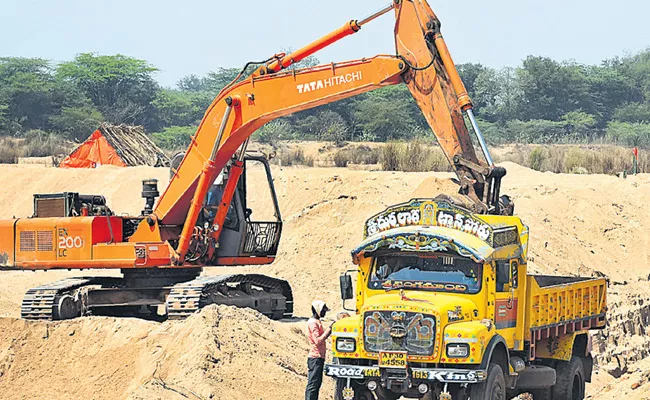 Sand Mafia In Telangana Is Becoming Major Problem - Sakshi