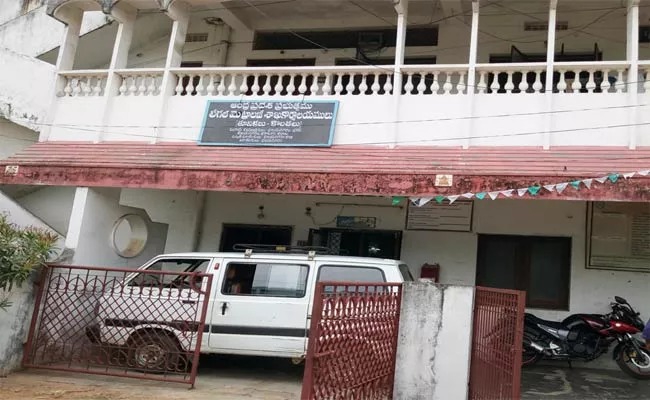 Adulteration Groceries In Vizianagaram - Sakshi
