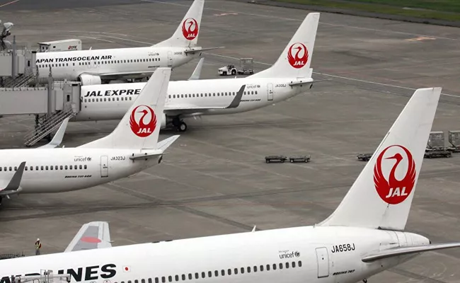 Japan Airlines Pilot Arrested In London Just Before Take Off The Flight - Sakshi