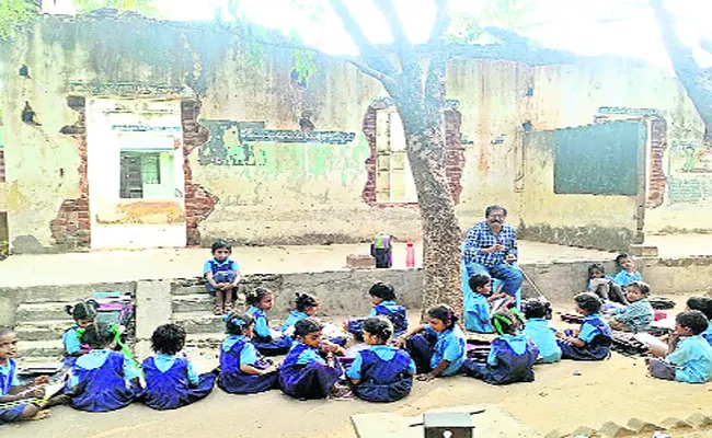 Worst Govt Schools In Vizianagaram - Sakshi