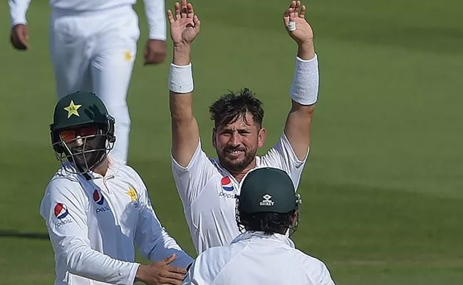 Yasir Shah fastest to 200 Test wickets, breaks 82 year record - Sakshi