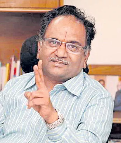 Former CIC seeks transparency in Alok Verma's removal as CBI Director - Sakshi