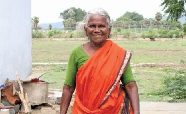 Padmasri Chinna Pillai Suffering With Poverty Tamil Nadu - Sakshi