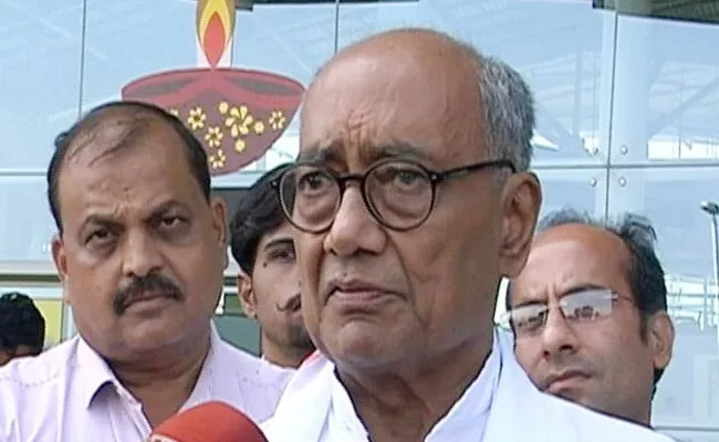 Digvijaya Singh Alleges BJP Tried To Topple Congress Government In MP - Sakshi