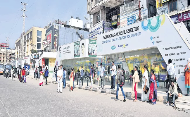 No Accommodations in AC Bus Shelters Hyderabad - Sakshi