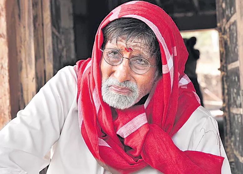Amitabh Bachchan to make his Tamil debut in SJ Suryah's Uyarntha Manithan - Sakshi