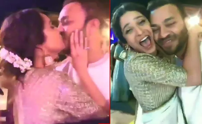 Ankita Lokhande kisses boy friend Vicky Jain - Sakshi