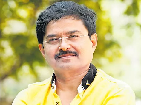 vishwadarshan elected to international film festival - Sakshi