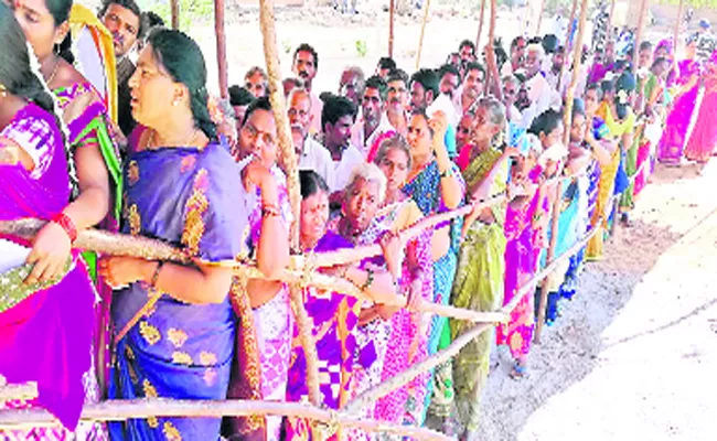 Pasupu Kunkuma Not Working in Andhra Pradesh Election 2019 - Sakshi