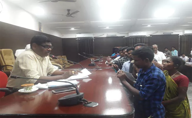 Tribal People Submitted Memorandum To ITDA  Officer In Srikakulam - Sakshi
