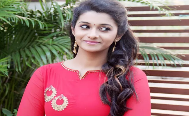 Priya Bhavani Shankar Agreed To ACt In Lip Lock Scenes - Sakshi
