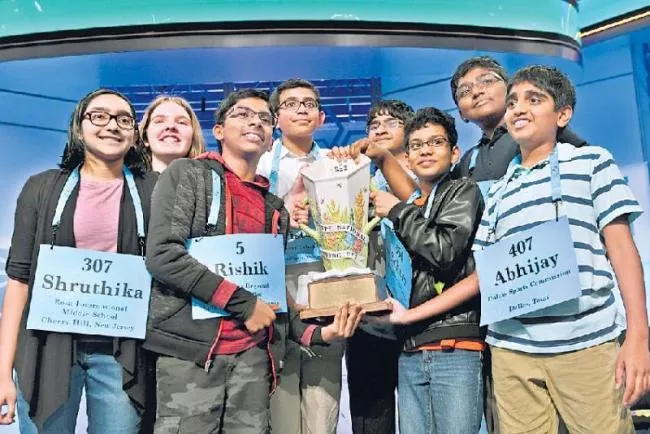 Indian Americans Dominate In National Spelling Bee - Sakshi