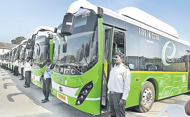 Electric Buses Start In Hyderabad - Sakshi