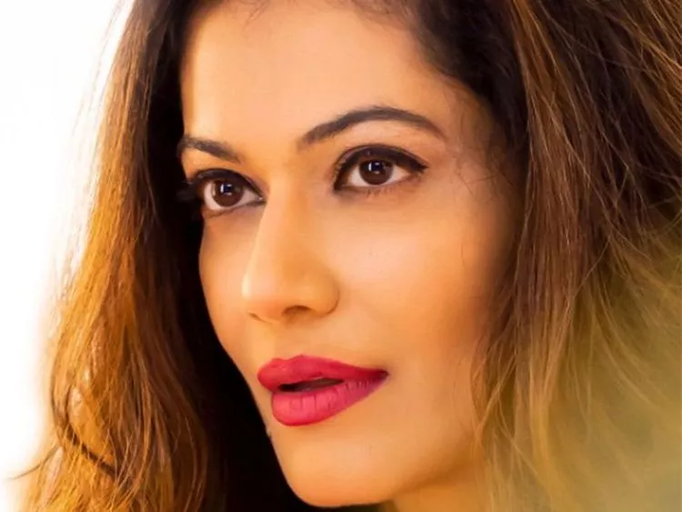 Actress Payal Rohatgi Arrested For Offensive Video Post - Sakshi