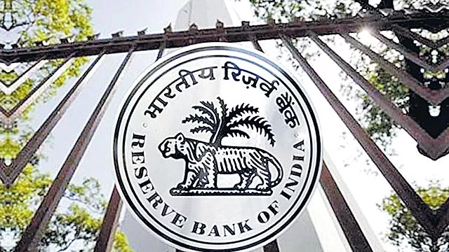 RBI may go for another rate cut as GDP slows - Sakshi