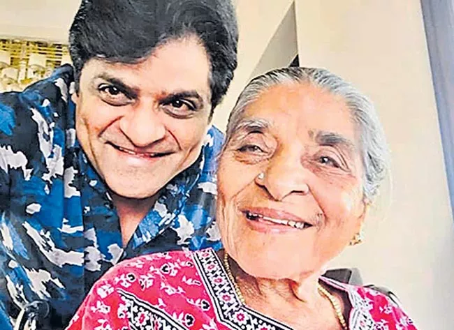 Comedian Ali Mother Passed Away - Sakshi