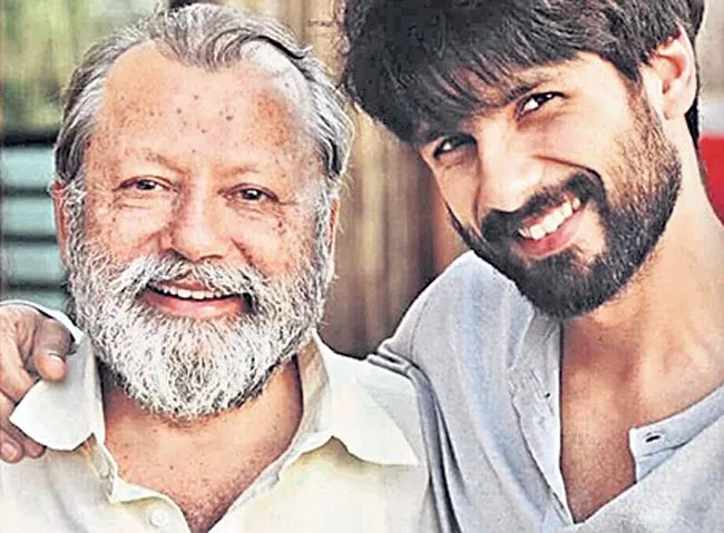 Pankaj Kapur reunites with son Shahid Kapoor for Hindi remake of Jersey - Sakshi